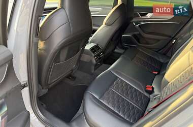 Универсал Audi RS6 2022 в 