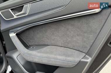 Универсал Audi RS6 2025 в 