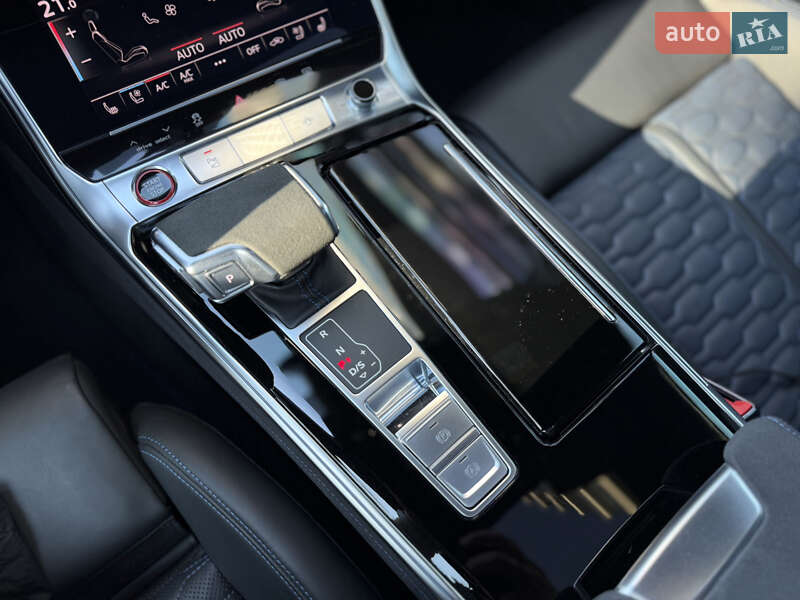 Універсал Audi RS6 2023 в Львові