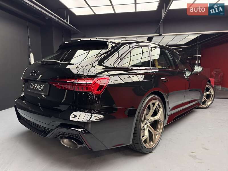 Универсал Audi RS6 2025 в Киеве фото 20 Универсал Audi RS6 2025 в Киеве