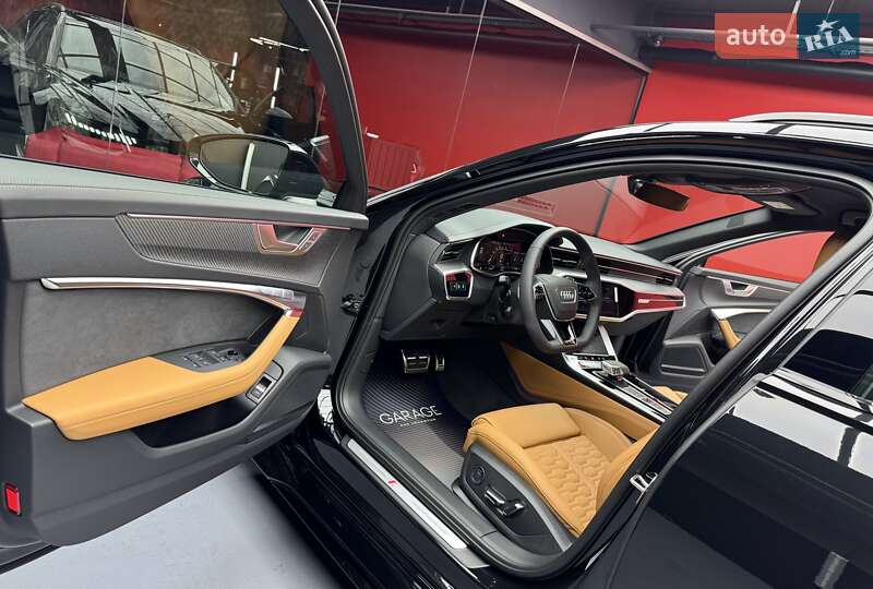 Универсал Audi RS6 2025 в Киеве фото 32 Универсал Audi RS6 2025 в Киеве