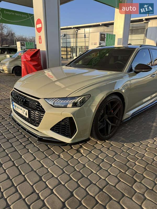 Универсал Audi RS6 2021 в Одессе фото 4 Универсал Audi RS6 2021 в Одессе