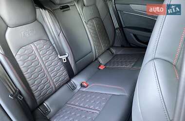 Універсал Audi RS6 2025 в 