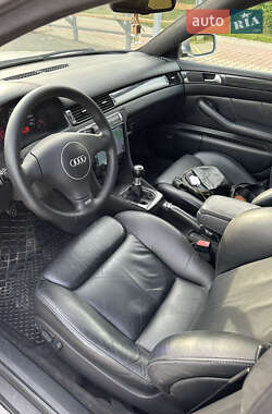 Универсал Audi RS6 2002 в 