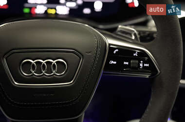 Універсал Audi RS6 2024 в 