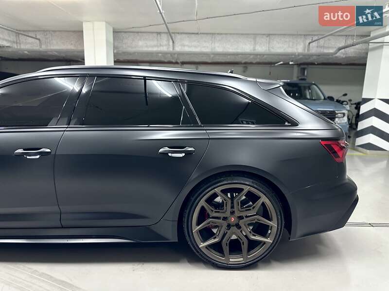Универсал Audi RS6 2025 в Киеве
