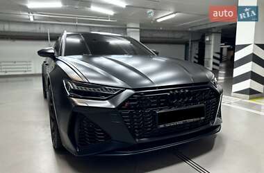Универсал Audi RS6 2025 в 