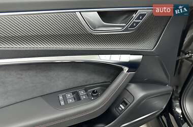 Универсал Audi RS6 2025 в 