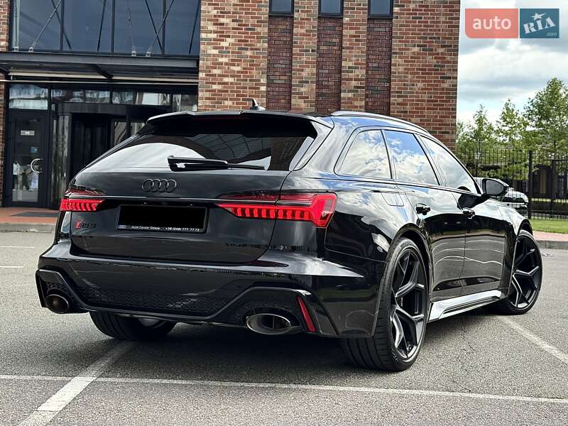 Универсал Audi RS6 2025 в Киеве