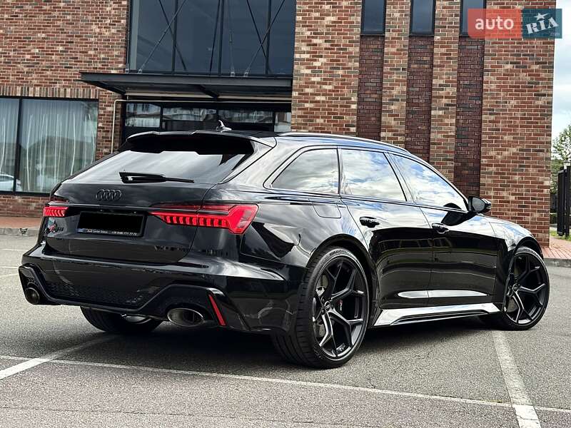 Универсал Audi RS6 2025 в Киеве
