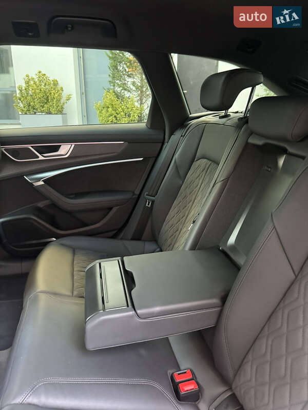 Универсал Audi RS6 2021 в Одессе фото 29 Универсал Audi RS6 2021 в Одессе