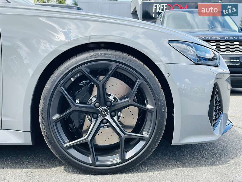 Универсал Audi RS6 2025 в Киеве