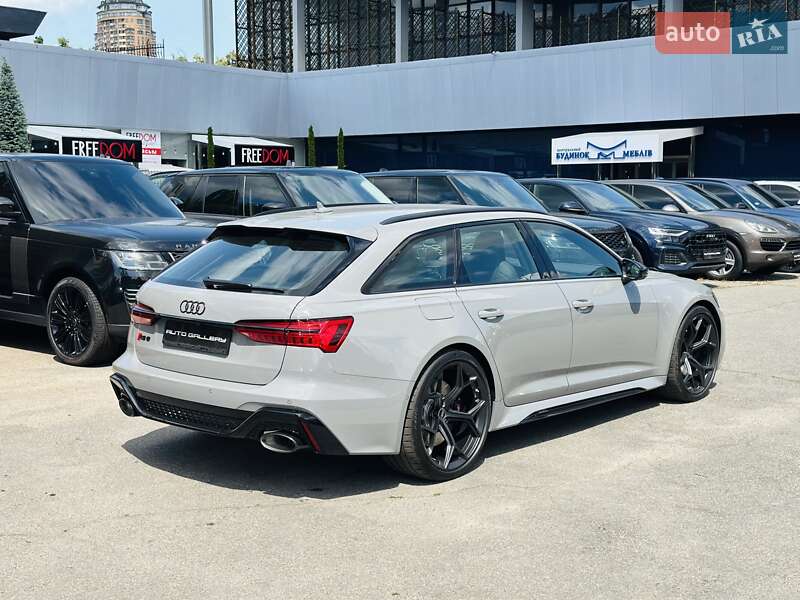 Универсал Audi RS6 2025 в Киеве