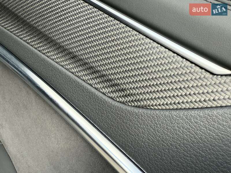 Универсал Audi RS6 2024 в Киеве