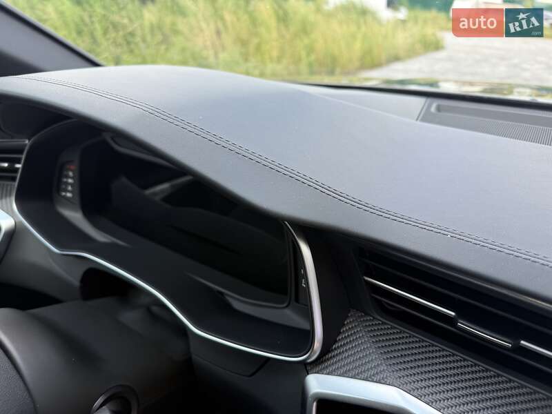 Универсал Audi RS6 2024 в Киеве