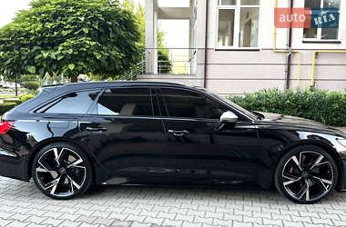 Универсал Audi RS6 2021 в 