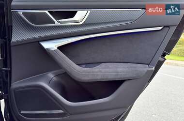 Універсал Audi RS6 2025 в 
