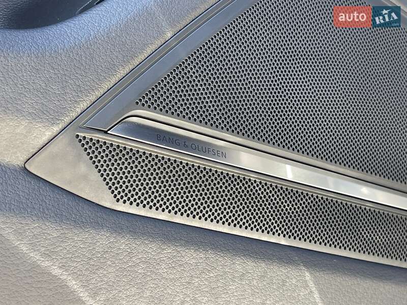 Универсал Audi RS6 2024 в Днепре фото 17 Универсал Audi RS6 2024 в Днепре