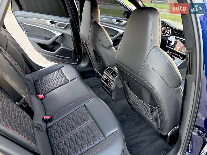 Универсал Audi RS6 2021 в Киеве
