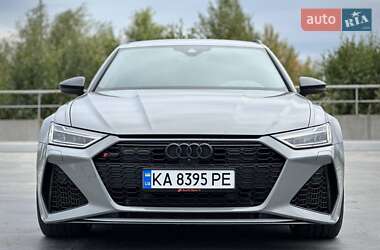 Універсал Audi RS6 2021 в 