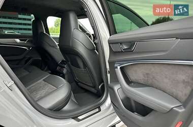 Універсал Audi RS6 2021 в 