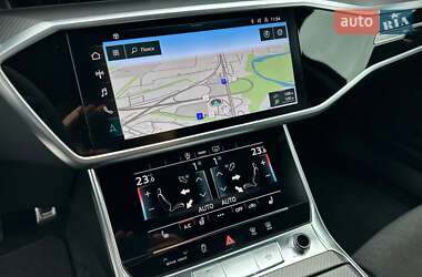 Універсал Audi RS6 2021 в 