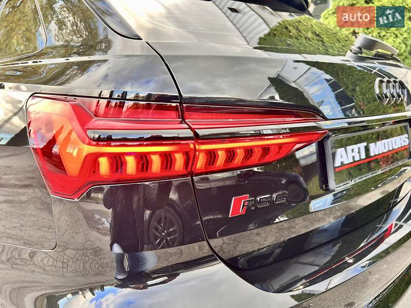 Универсал Audi RS6 2021 в Киеве