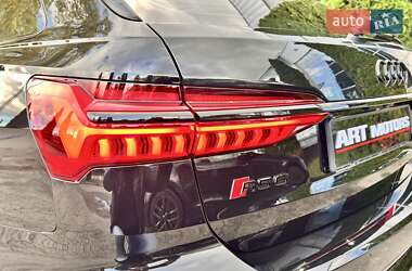 Универсал Audi RS6 2021 в 