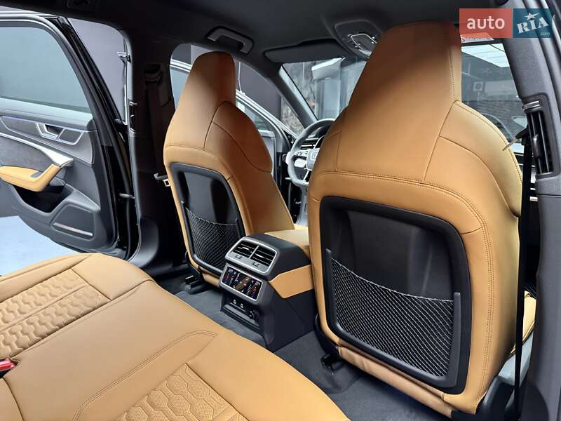Универсал Audi RS6 2025 в Киеве