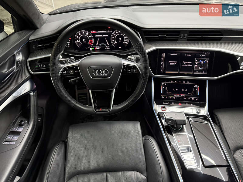 Универсал Audi RS6 2021 в Киеве