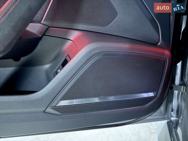 Универсал Audi RS6 2024 в Днепре