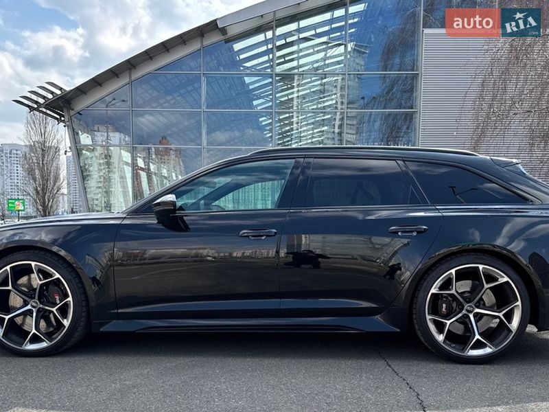 Универсал Audi RS6 2024 в Киеве