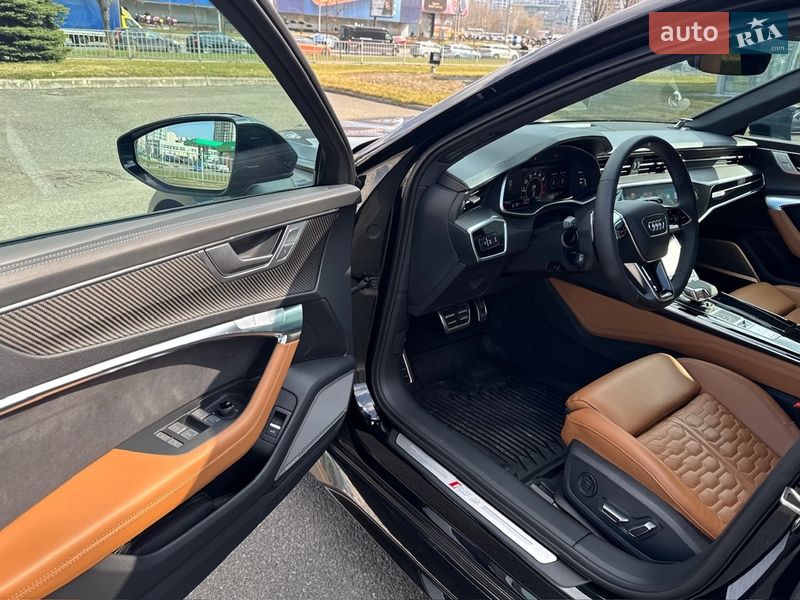 Универсал Audi RS6 2024 в Киеве