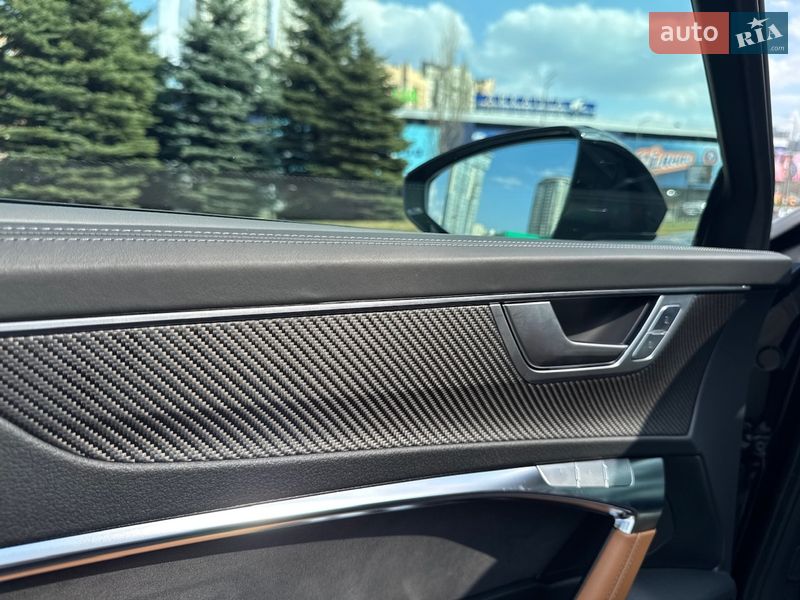 Универсал Audi RS6 2024 в Киеве