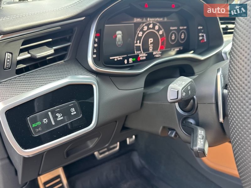 Универсал Audi RS6 2024 в Киеве