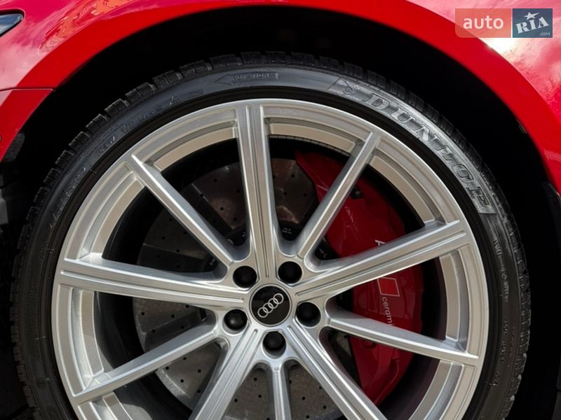 Универсал Audi RS6 2021 в Киеве фото 8 Универсал Audi RS6 2021 в Киеве
