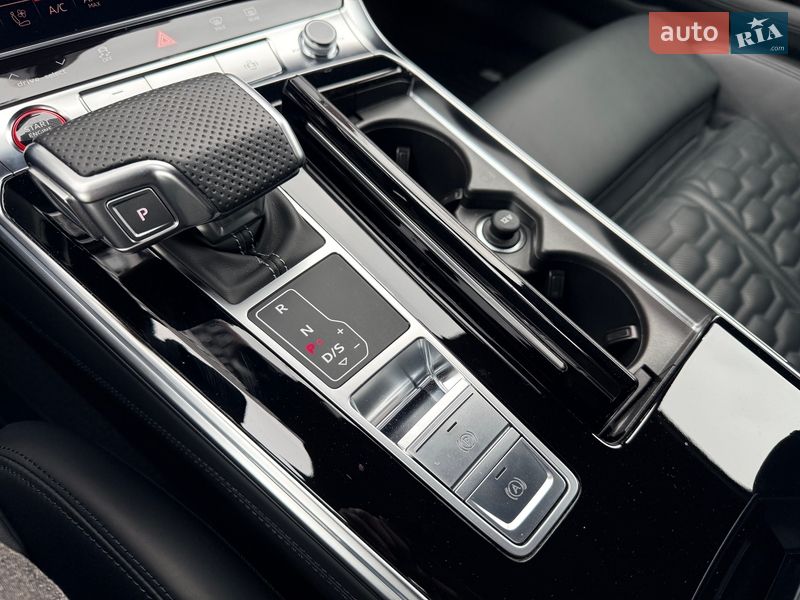 Універсал Audi RS6 2024 в Дніпрі