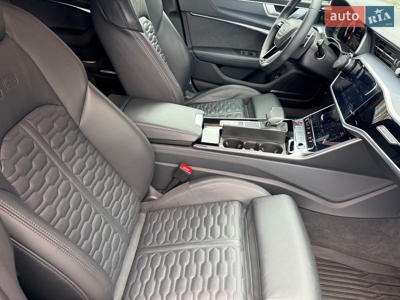 Універсал Audi RS6 2024 в Дніпрі