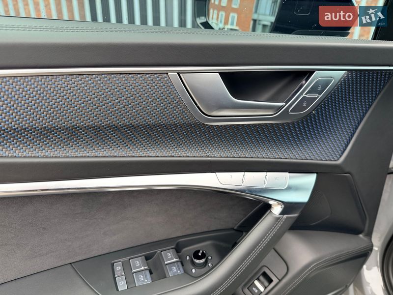 Універсал Audi RS6 2024 в Дніпрі