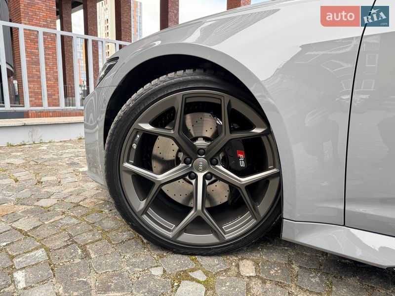 Універсал Audi RS6 2024 в Дніпрі