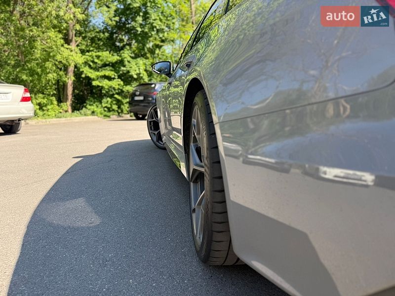 Універсал Audi RS6 2024 в Києві