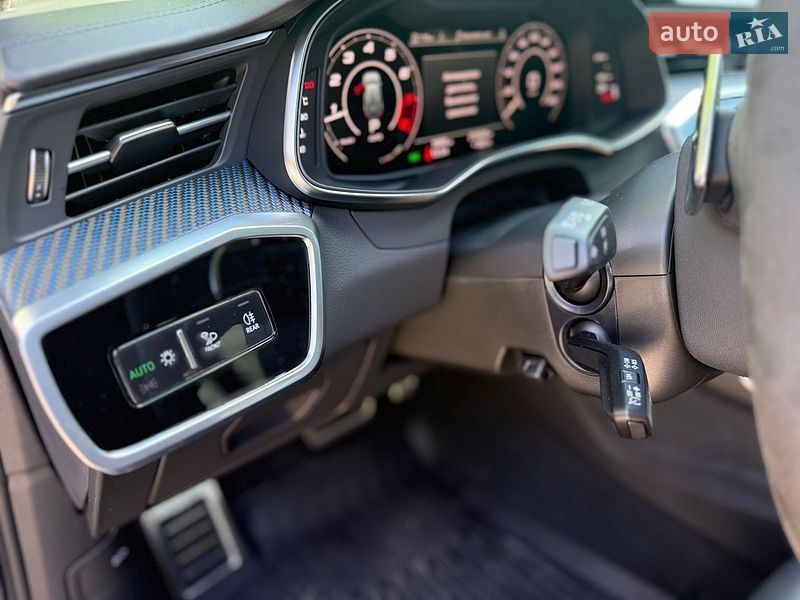 Універсал Audi RS6 2024 в Києві