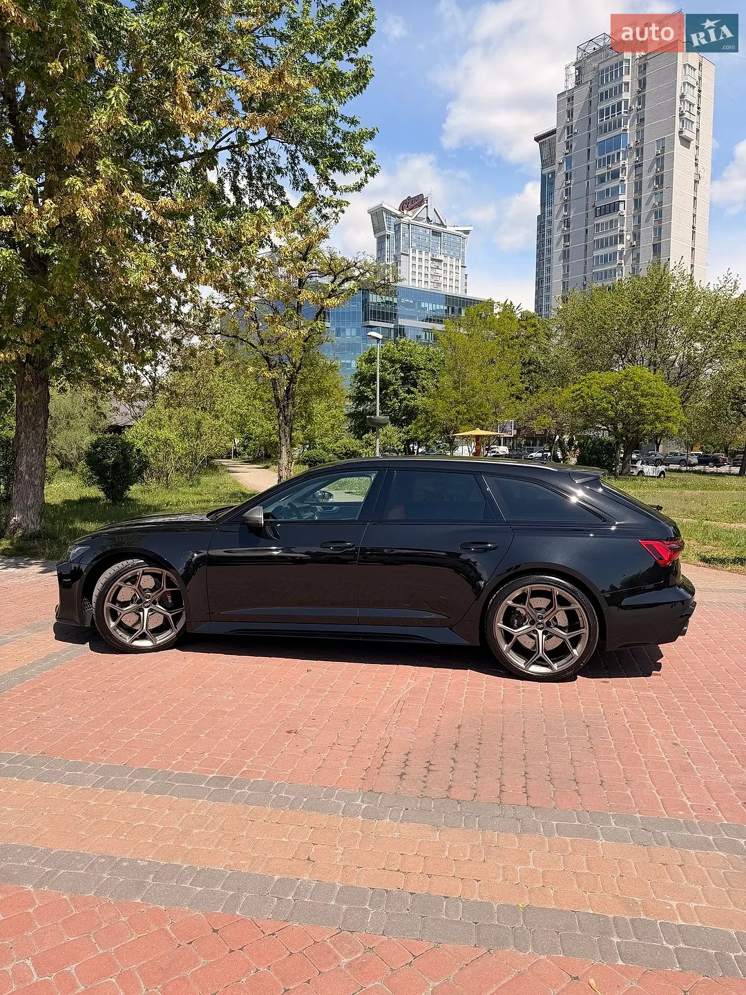 2025 Audi RS6 - мініатюра 7