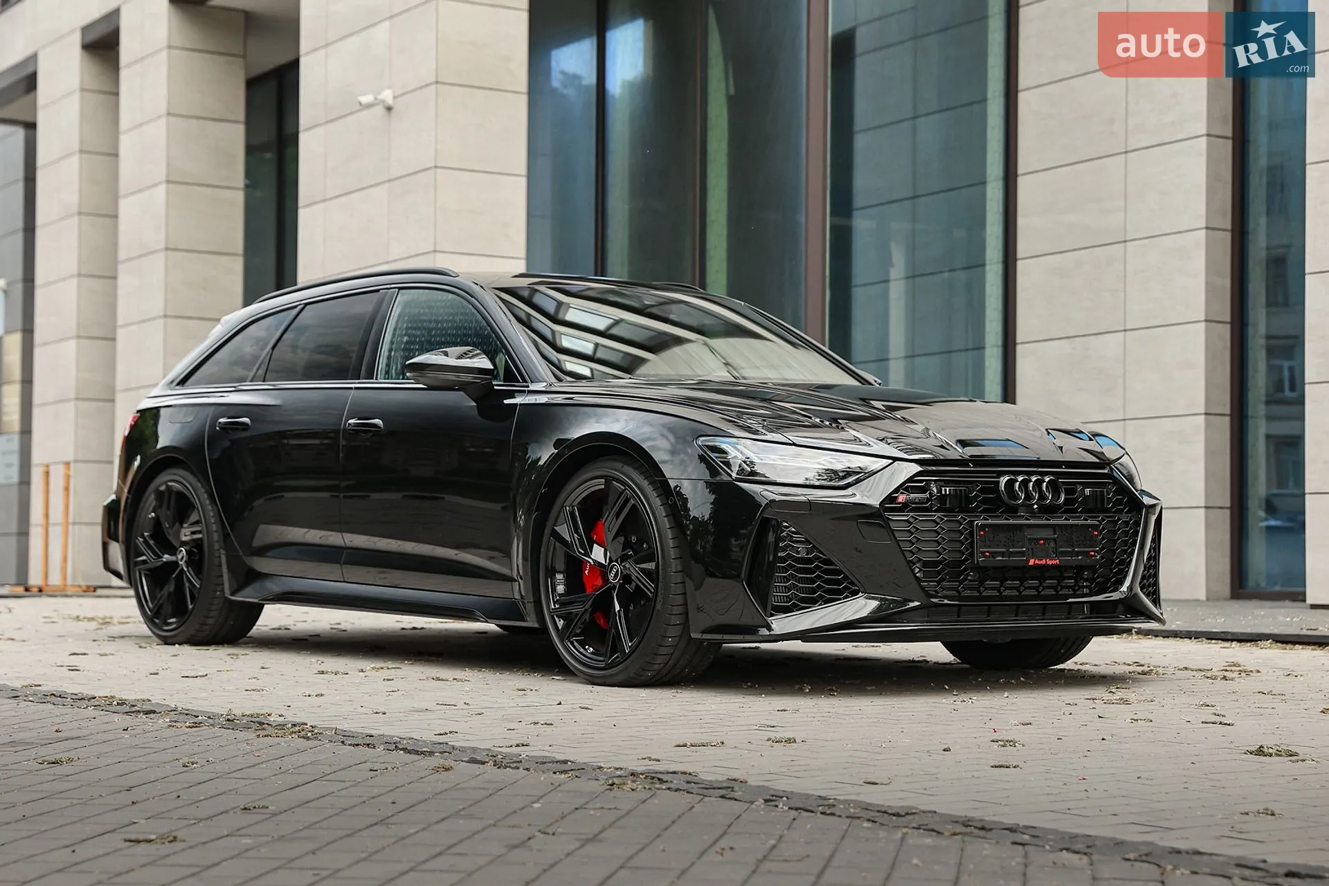 2025 Audi RS6 - мініатюра 10