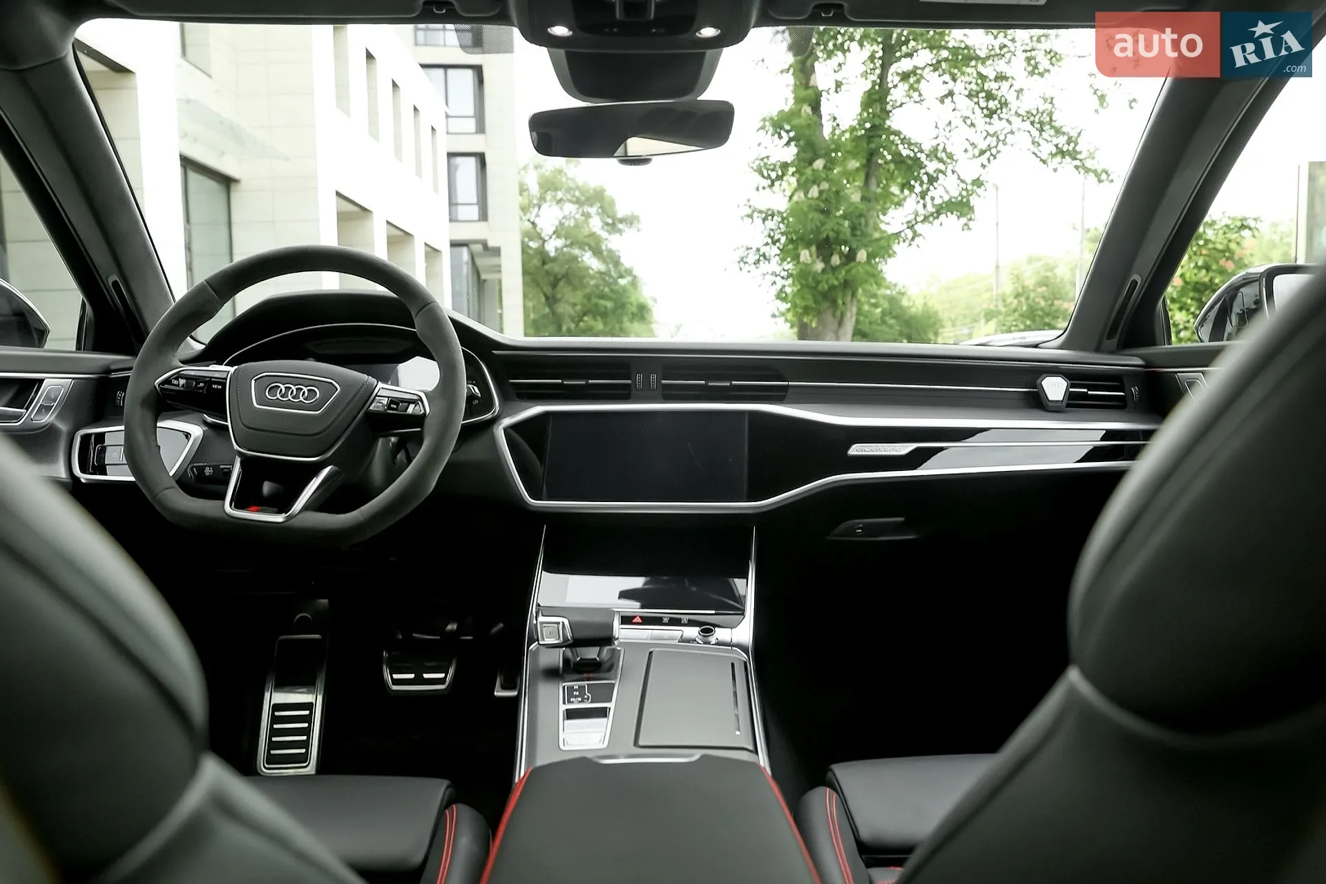 2025 Audi RS6 - мініатюра 28