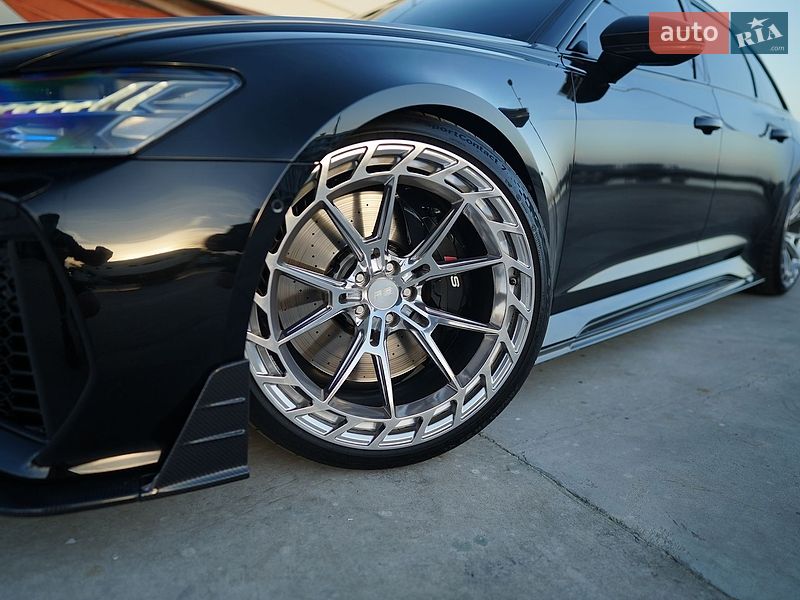 Універсал Audi RS6 2024 в Одесі