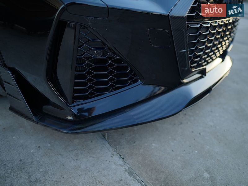 Універсал Audi RS6 2024 в Одесі