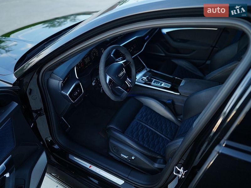 Універсал Audi RS6 2024 в Одесі