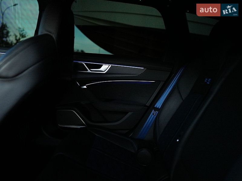 Універсал Audi RS6 2024 в Одесі