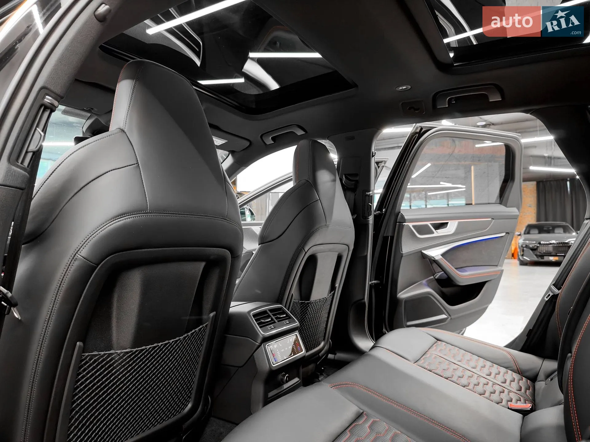 2024 Audi RS6 - мініатюра 52